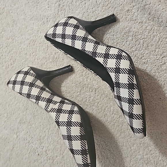 COMFORT PLUS BY PREDICTIONS HEELS - Picture 2 of 7